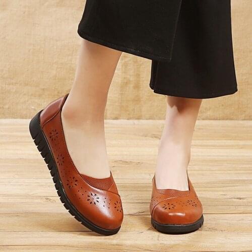 2021 New Spring And Autumn Simple Hollow Flat Round Toe Womens Single Shoes