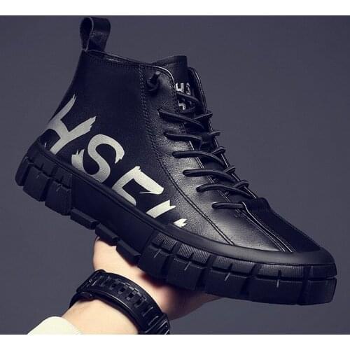 Mens British Style High-top Shoes Mens Winter New Korean Version of Tooling Boots Mens All-match Leather Boots Trend Boots