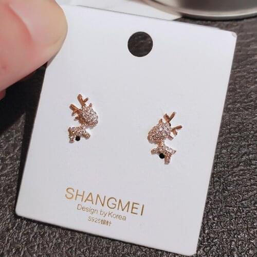 New Fashion Creative Christmas Ornaments Elk Crystal Deer Earrings Ladies Fashion Ornaments Gifts Christmas Ornaments