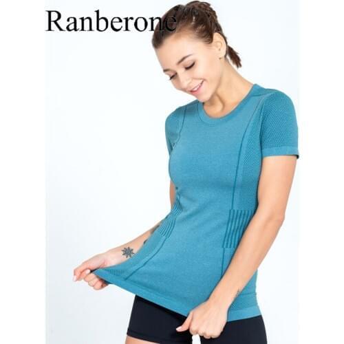 Fitness Womens Quick Drying Shirts Elastic Yoga Sports T Shirt Tights Gym Running Tops Short Sleeve Tees Blouses Shirts Jerseys