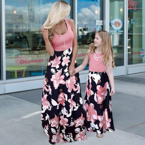 2021 Summer Family Matching Mom And Me Mother Daughter Girls Outfit Floral Long Dresses Big Sizes Women Maxi Sexy Beach Dress