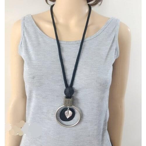 Black Rope Leather Leaf Charm Pendant Necklace, Geometric Elements Jewelry For Women Girl