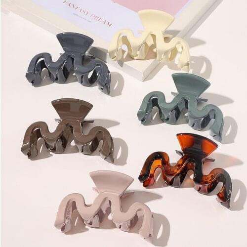 New Fashion elegant Simple Wild Geometric Acrylic vintage Hair Claw Clamps Hair Crab For Women Girls Hair Accessories Headwear