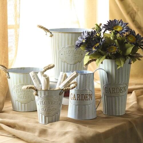 Wrought Iron Vase Retro Old Distressed Iron Decorative Flower Bucket Home Decoration Flower Pot Flower Stem