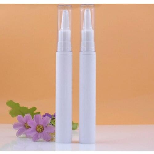 10pcs Plastic Eye Cream Airless Bottle White Small Smear Massage Head 15ml Empty Mini Sample Vacuum Packaging Bottles Tube Pen