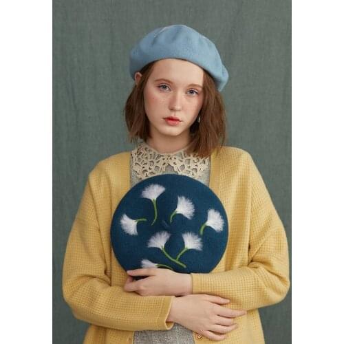 1pcs Handwork Autumn Winter Literature and Art Beret Female Painter Cap Warm Adult Hat Cosplay Prop Decor Women Girl Gift