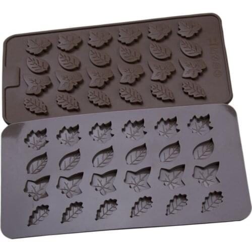 Christmas Tree Leaves / Rose Leaves Silicone Mold / DIY Chocolate Tools / Cookies Mold /fondant Cake Mold D894