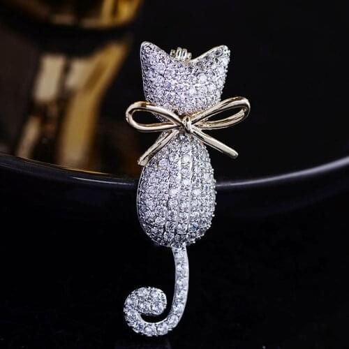 Korean Cute Cat Brooches Pins Fashion Luxury Micro Pave Zircon Women Pin Creative Personality Brooch Animal Broche Accessories