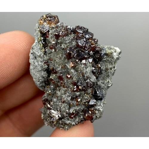 27g Natural rare sphalerite mineral specimens stones and crystals quartz crystals healing crystal from china