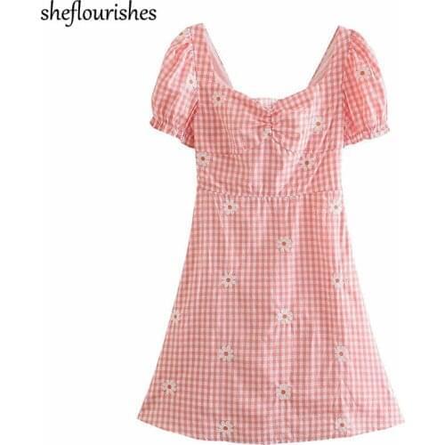 Summer mini dress women casual dresses square neck plaid dress kawaii floral embroidered dresses slim vestidos A line dress pink