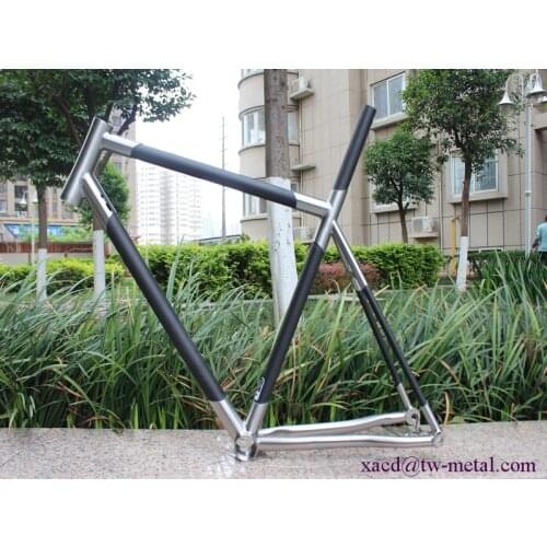 Titanium carbon mtb bike frame integrated head tube and BB30 no thread BB shell thru axle dropouts