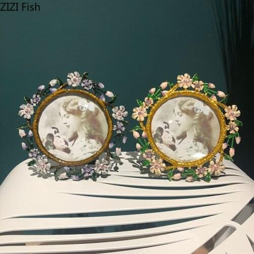 Multi-size Gold Frames for Pictures Family Portrait Bedside Table Desktop Photo Frames Vintage Home Decoration Picture Frame