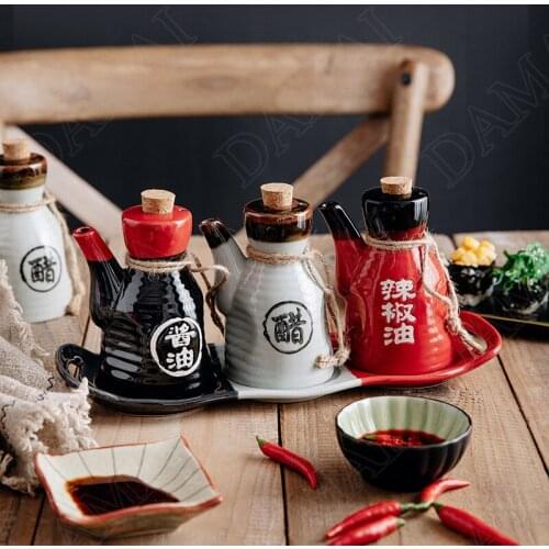 Japanese-style Ceramic Oil Dispenser Bottle Set Retro Painted Porcelain Soy Sauce Chili Cruet Seasoning Container Kitchen Tools