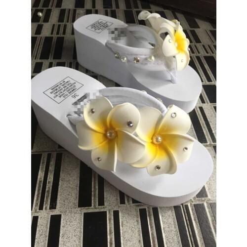 2017new sandals Korean heavy-bottomed sandals slippers fashion flower bow muffins slippers women summer beach shoes flip-flops