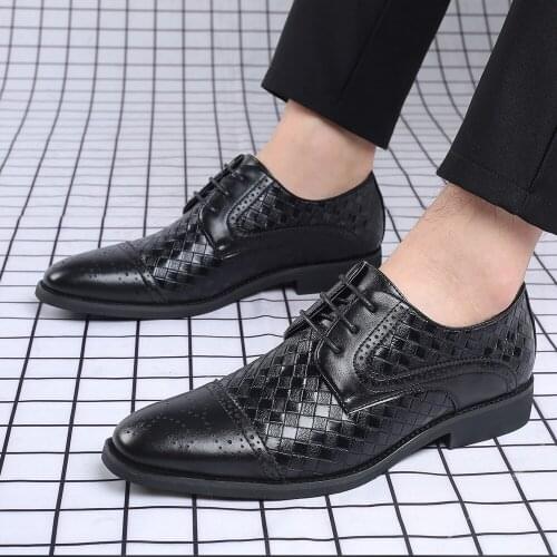 Formal Leather Shoes Men Dress Business Shoes Male Geometric Red Oxfords Party Wedding Casual Mens Flats Chaussure Homme