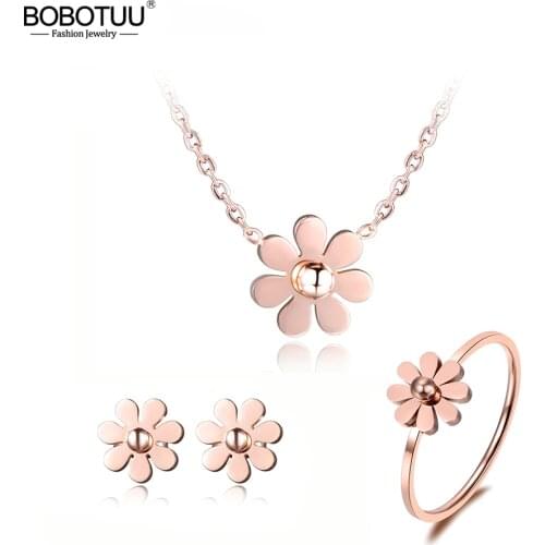 BOBOTUU Stainless Steel Dazzling Daisy Flower Choker Neckalce Earrings Rings Jewelry Sets Rose Gold Lovely For Women BSE003