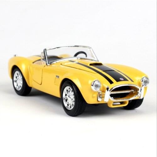 1: 24 Meritor chart 1965 Shelby toy model simulation alloy car model childrens birthday Christmas New Year gift