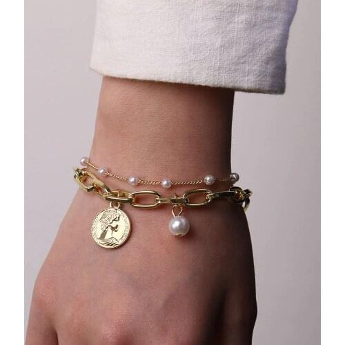 Vintage Punk Pearl Portrait Coin Bracelet Female Gold Imitation Pearl Chain Charm Bracelet & Bangle Wedding Jewelry Party Gift