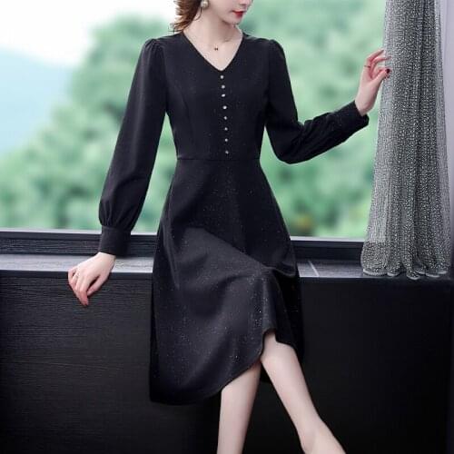 2021 Spring and Autumn New Fashion Big Size Comfortable and Elegant Party V-neck Long-sleeved Dress Button Woman Dress