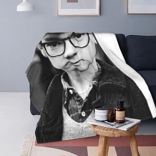 Thomas Sangster Blanket Fleece Spring Autumn Actor Portable Lightweight Throw Blankets for Bedding Travel Bedspread