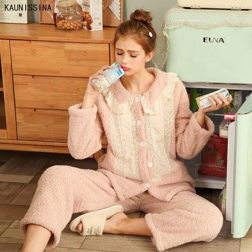 Warm Women Fleece Pajamas Set 2 Pieces Lounge Sleepwear Turn-down Collar Lace Patchwork Winter Thick Female Homewear Suits