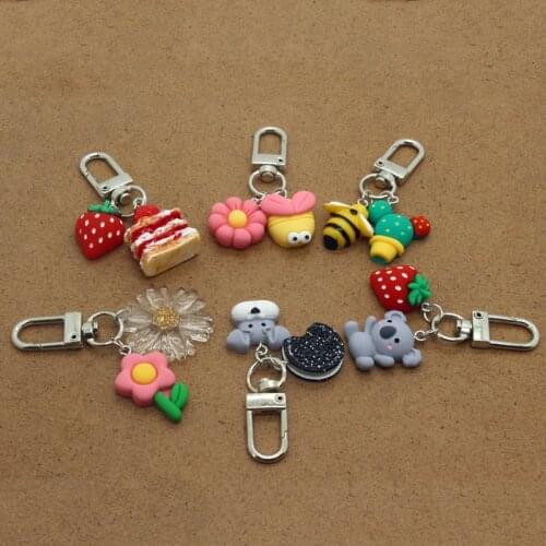1Pcs Animal Food Plant Pendant Keychain Key For Women Unique Cute Strawberry Cake Daisy Koala Dog Bag Car Box Key Chain K93