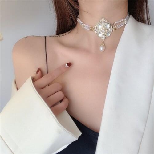 Korean Elegant AB Color Crystal Rhinestone Chokers Necklace for Women Silver Color Metal Simulated Pearl Wide Pendant Necklaces