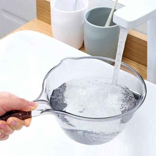 Kitchen Anti-Skid Long Handle Fashion Creative Plastic Transparent Water Scoop Durable Household Kitchen Gadgets Supplies