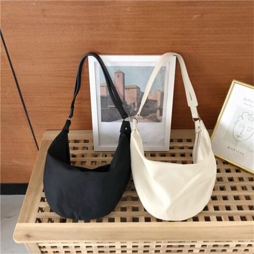 Underarm Dumpling Bag Messenger Canvas Bag Large-capacity Student Vitality Leisure Art and Chic Style All-match White Black