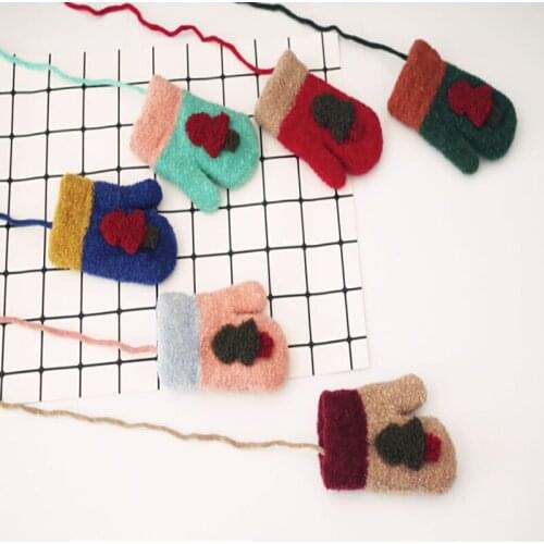 New Shelves Winter Christmas Gifts Christmas Tree Baby Boys And Girls Knitted Gloves Warm Rope Full Finger Gloves Children Glove