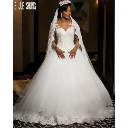 E JUE SHUNG White African Princess Wedding Dresses Sheer Neck Long Sleeves Button Back Appliques Bride Dresses Vestido De Noiva