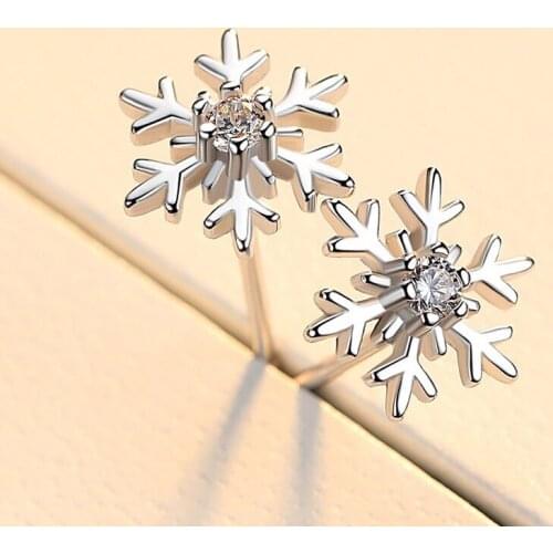 Free Shipping Fashion 9 2 5y Snowflake Zircon Stud Earrings For Women Christmas Gift Jewelry