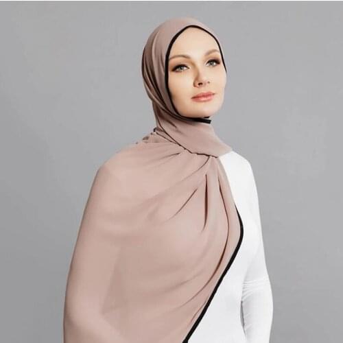 Wholesale High Quality Plain Bubble Chiffon Scarf Hijab With Border Malaysian Womens Scarves Hijabs Black Edge Long Shawl