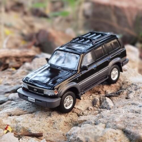 1/64 Lexus LX450 off-road vehicle SUV alloy die-casting car model collection ornaments childrens toys boy toys
