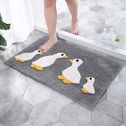 NHBR Cute Duck Bathroom Rug Mat Shower Carpet Rug Machine Washable Quick Dry Bath Mat for Tub Shower Indoor Durable Doormat