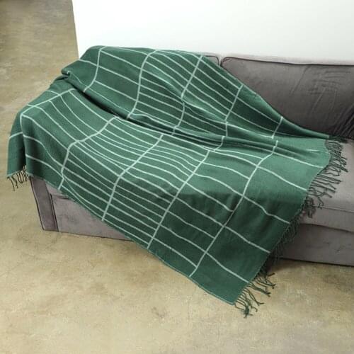 Knitted Blanket Warm Comfortable Blanket Portable Travel Blanket Tassel Summer Nap Blanket Air Conditioning Blanket Gift