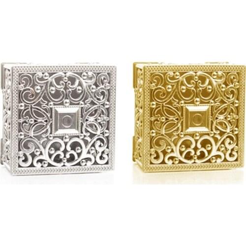 12 / 20pcs Creative Hollow Gift Boxes Gold Silver Square Candy Box for Wedding Party Festival Box gift bag Decoration PS Plastic