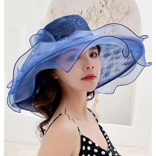 K64 New Ladys Lace Sun Hat Womens Summer UV Protaction Sunhat Translucent Wavy Brim Flower Hat Traveling All-match Beach Caps