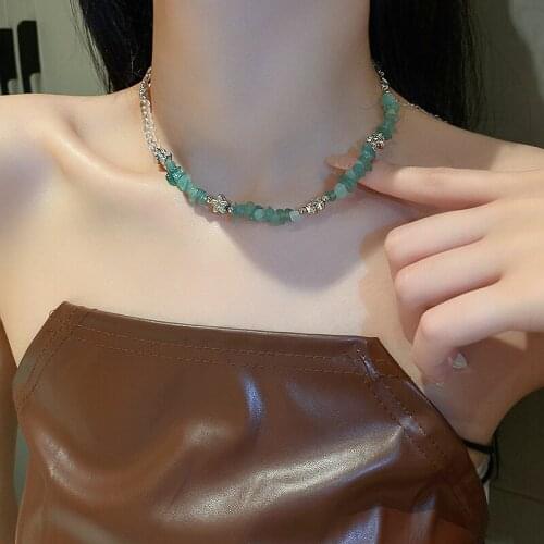 2021 New Irregular Crystal Choker Necklace for Women Exquisite Fresh Summer Fashion Clavicle Necklace