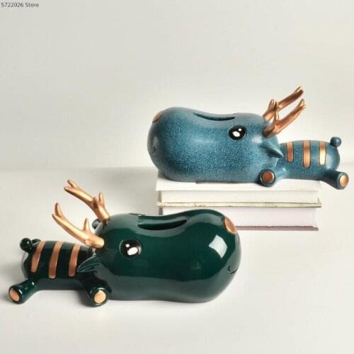 Nordic resin sculpture tissue box home decoration decoration creative home cute deer tissue tube living room table decoration