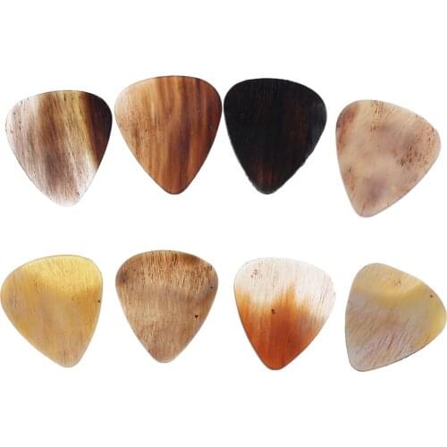 8pcs/set Multicolor Guitar Picks Plectrums for Acoustic Guitar Bass Mandolin Banjo
