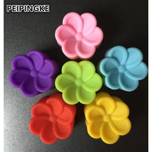 5pcs/lot Food-grade silicone cake mold mould 3cm flower shaped silicone chocolate mold cupcake liners mold
