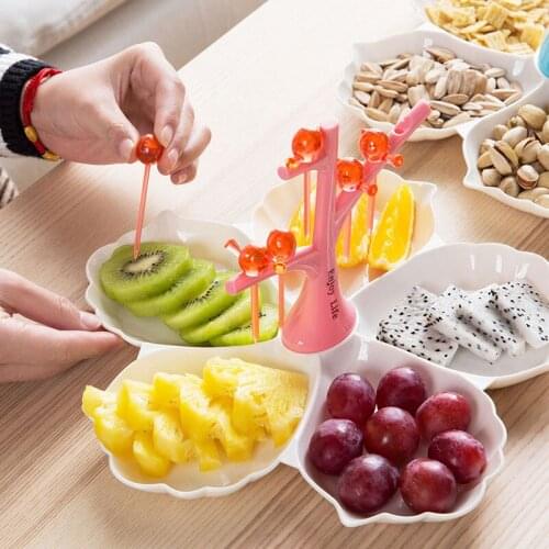 Split Grid Fruit Plate Kitchen Accessories Plastic Forks Snacks Fruit Bowls Home Decoration Rolling Tray Food Storage Containers