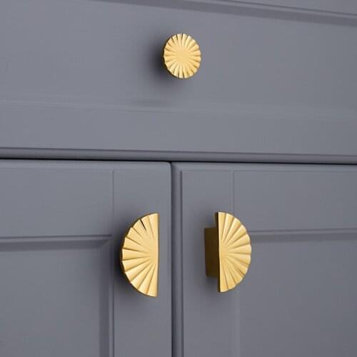 Semi-Circular Shape /Door Knob European Antique DIY Furniture Handles Sector Drawer Pulls Kitchen Cabinet Gold Knobs and Handles
