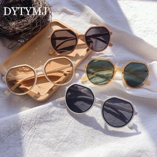 DYTYMJ Cute Round Sunglasses Women Vintage Cat Eye Sunglasses Women Fashion Candy Color Sun Glasses for Girl Retro Gafas De Sol