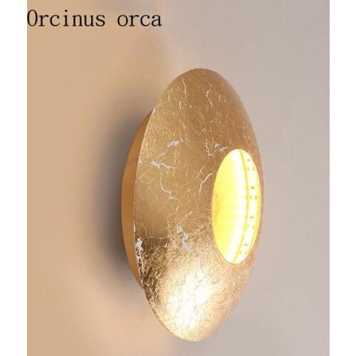 Post modern light luxury gold LED wall lamp living room corridor bedroom bedside lamp Nordic creative gold foil wall lamp
