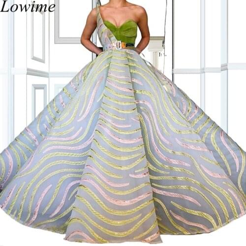 High Fashion Long Sexy Celebrity Dresses 2019 A-Line Kaftan Evening Dress Arabic Prom Dress Turkish Party Gowns Women Vestidos