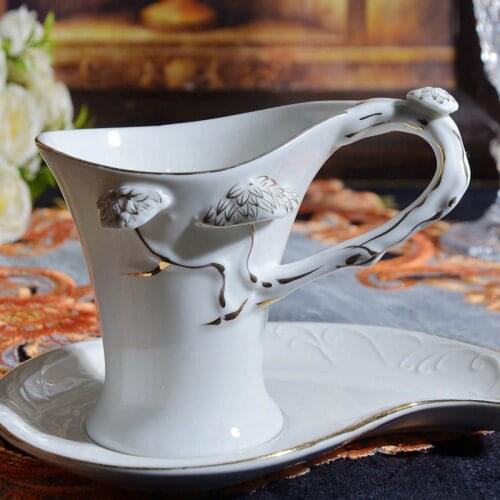 Gold edge white porcelain Coffee Mug with Saucer,Porcelain Elegant Coffee Cup Afternoon tea cup European mugs Black tea cups