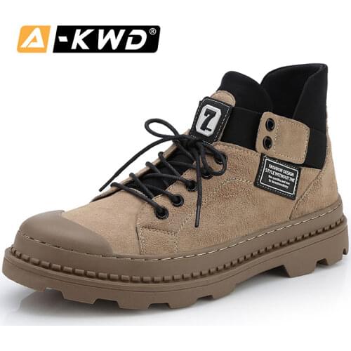 Fashion Casual Autumn Boots Men Black Khaki High Top Tooling Shoes High Quality Leather Boots Wear Resistent Thick Bottom Boots