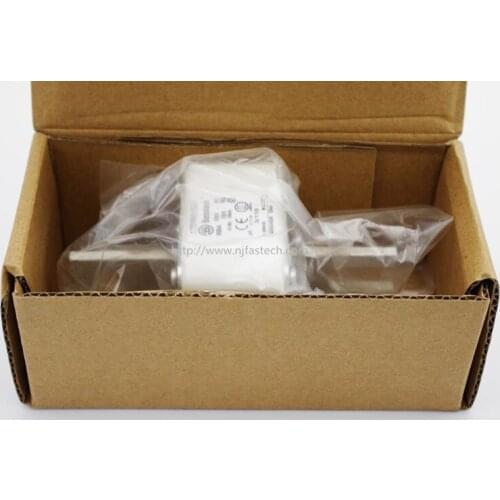 Original and new 170M6163 900A 690V Bussmann Fuse Link dc fuses